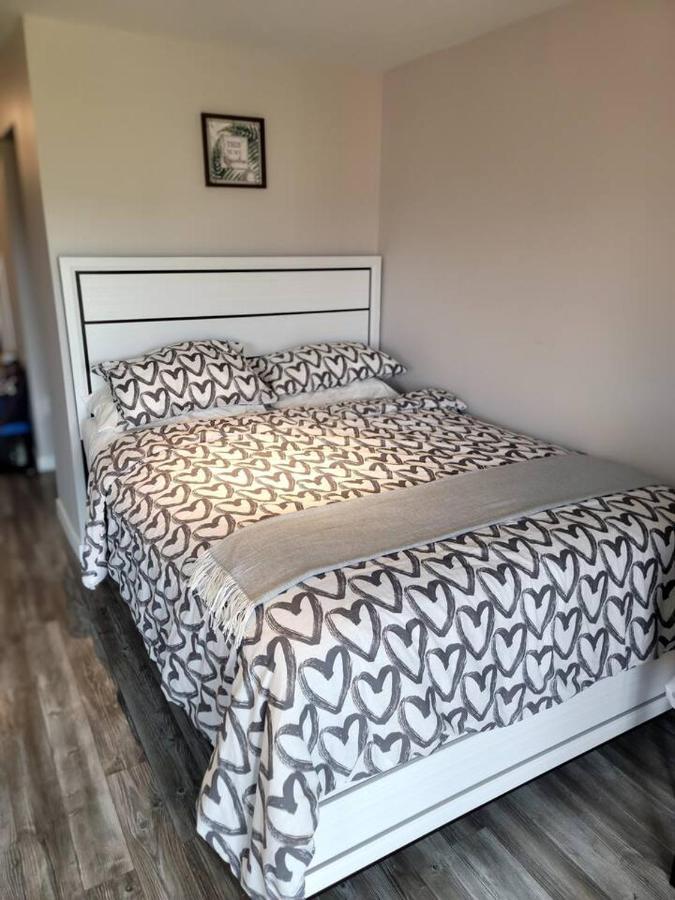 Cozy Private Suite Winnipeg Luaran gambar